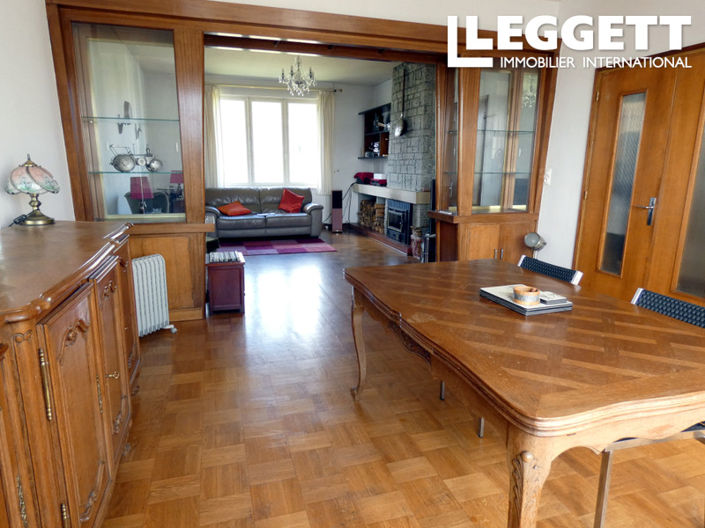 Image No.3-4 Bed House for sale