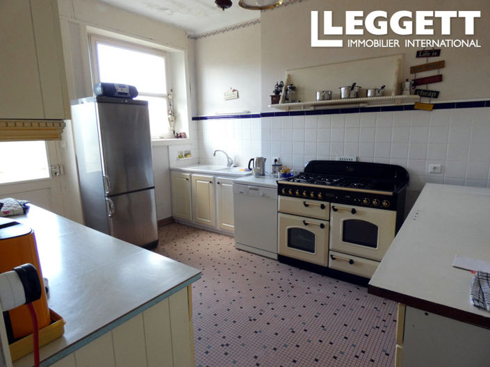 Image No.6-4 Bed House for sale