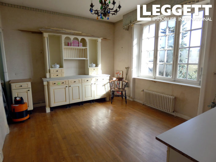 Image No.7-4 Bed House for sale