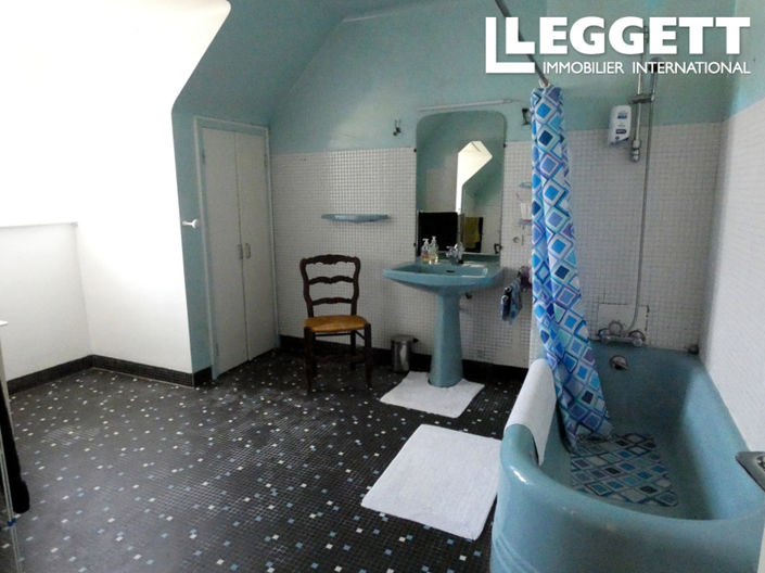 Image No.9-4 Bed House for sale