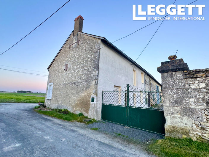 Image No.4-2 Bed House for sale