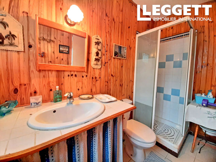 Image No.9-4 Bed House for sale