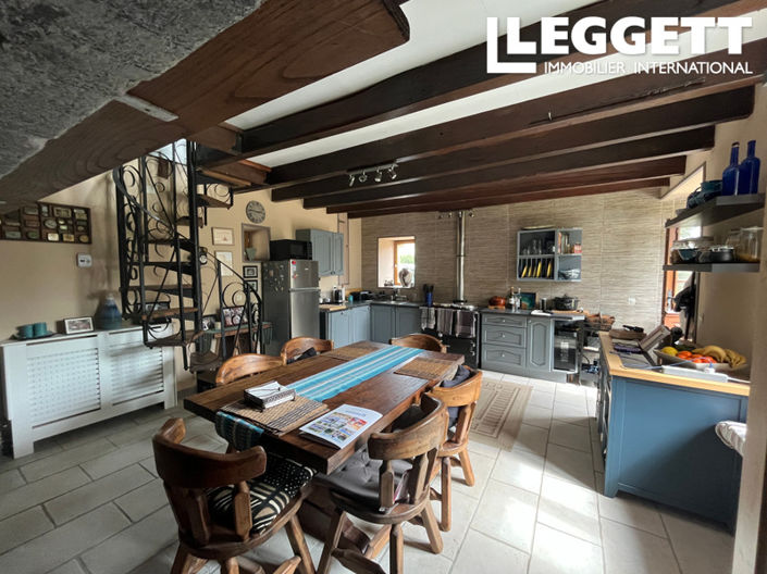 Image No.3-1 Bed House for sale