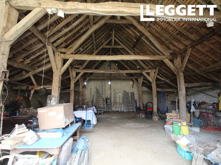 Image No.10-4 Bed House for sale