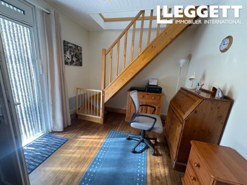 ahr0chm6ly9jzg4uagvzdglhlmltbw8vaw1hz2uvvevom