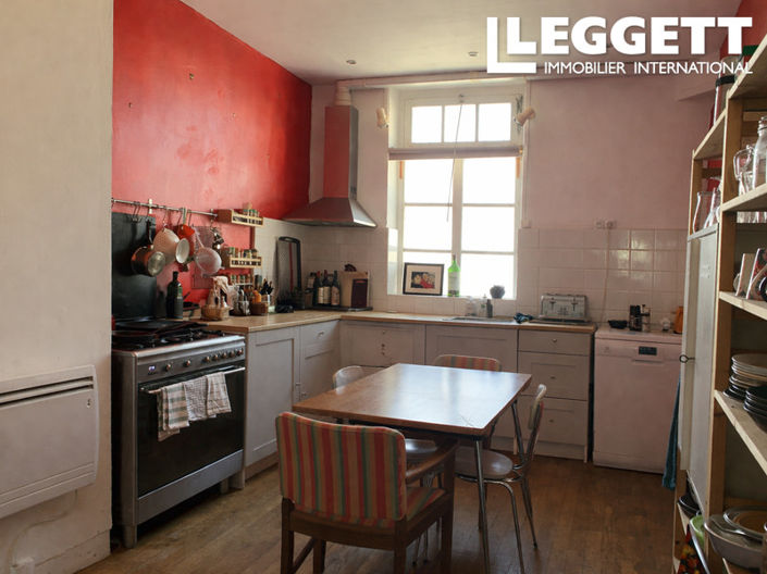 Image No.2-4 Bed House for sale