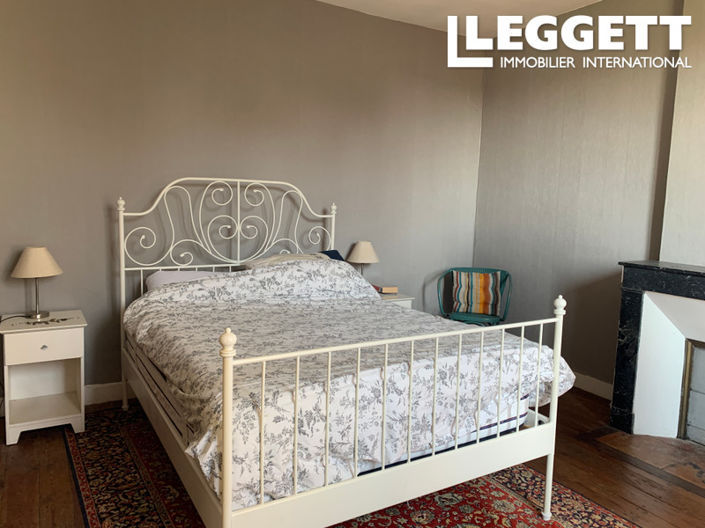 Image No.7-4 Bed House for sale