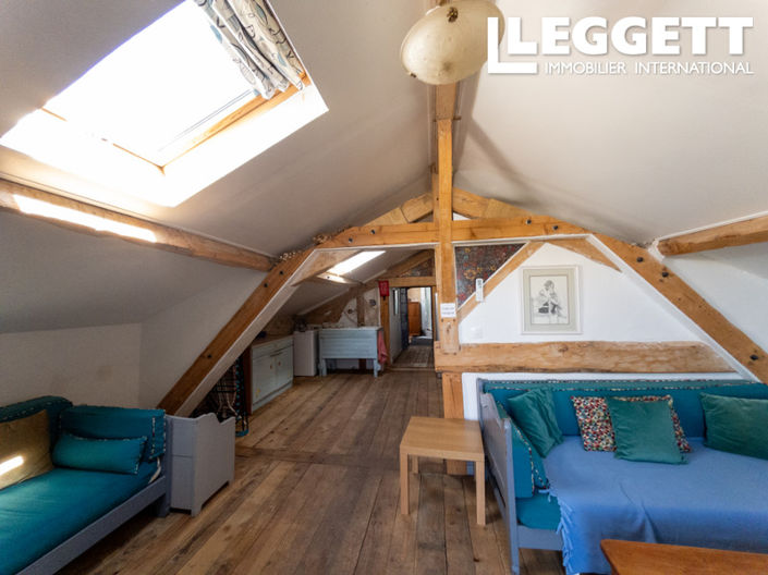 Image No.5-6 Bed House for sale