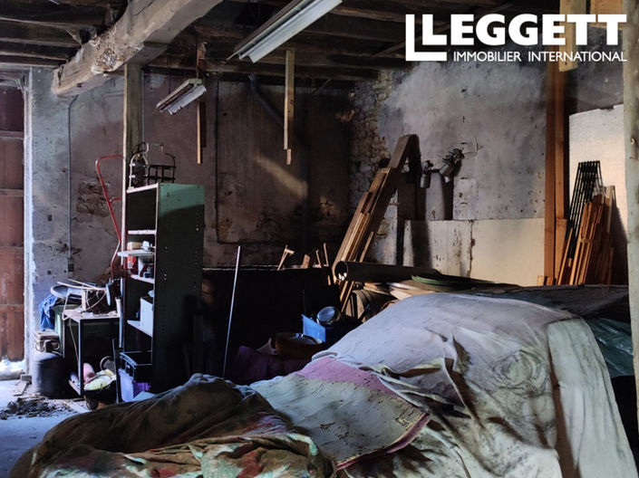 Image No.7-Bar for sale