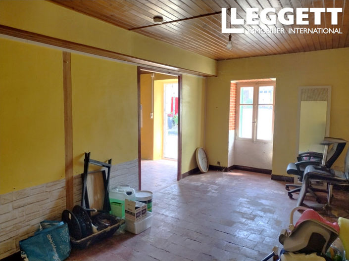 Image No.4-1 Bed House for sale