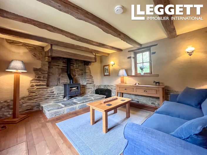 Image No.10-5 Bed House for sale