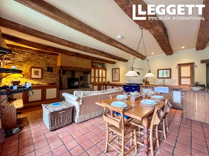 Image No.4-5 Bed House for sale