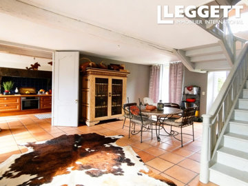 ahr0chm6ly9jzg4uagvzdglhlmltbw8vaw1hz2uvvevom