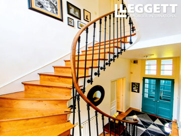 ahr0chm6ly9jzg4uagvzdglhlmltbw8vaw1hz2uvvevom