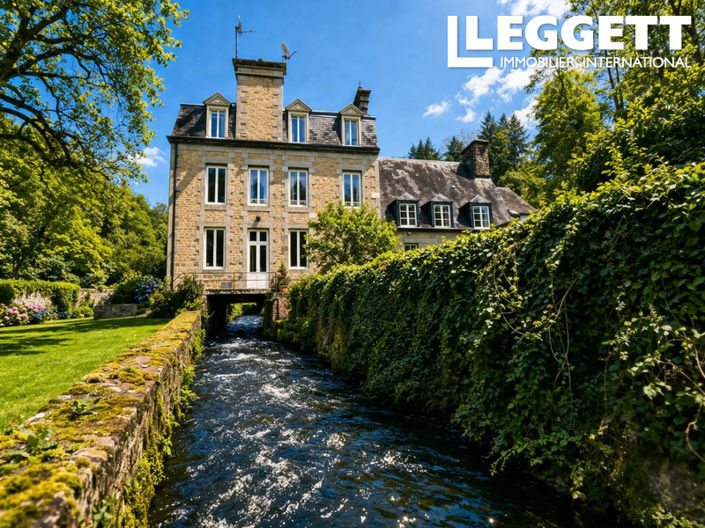 Image No.7-7 Bed Chateaux for sale