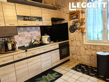 ahr0chm6ly9jzg4uagvzdglhlmltbw8vaw1hz2uvvevom