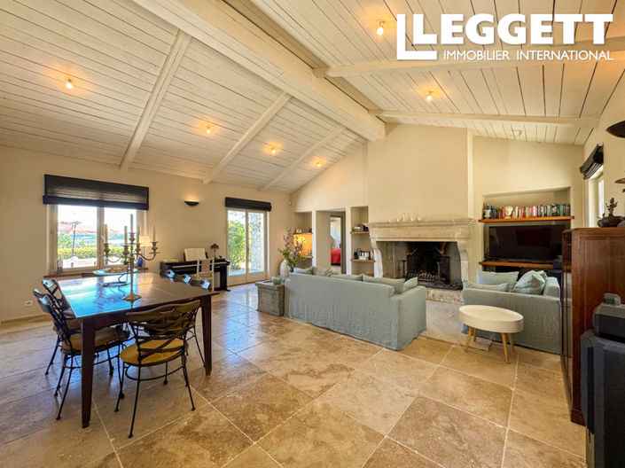 Image No.2-3 Bed House for sale