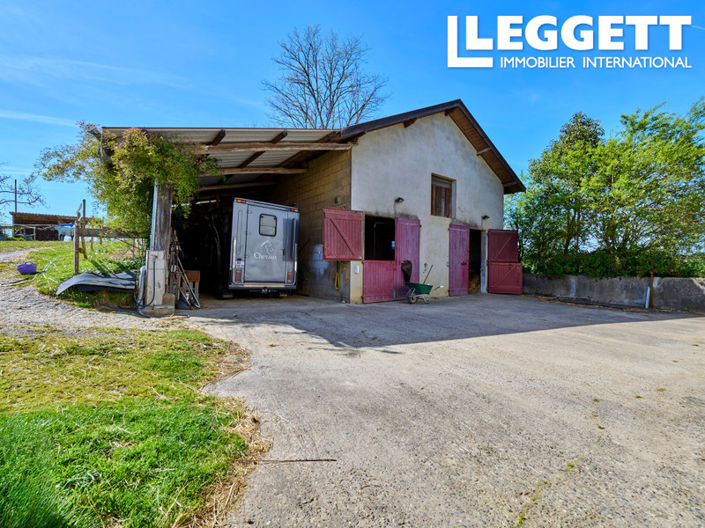 Image No.4-8 Bed House for sale