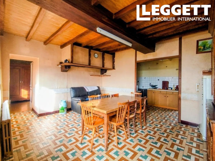 Image No.2-4 Bed House for sale