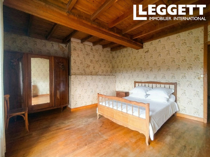 Image No.5-4 Bed House for sale