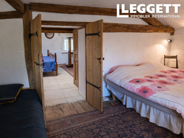 ahr0chm6ly9jzg4uagvzdglhlmltbw8vaw1hz2uvvevom