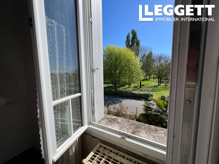 Image No.9-4 Bed House for sale