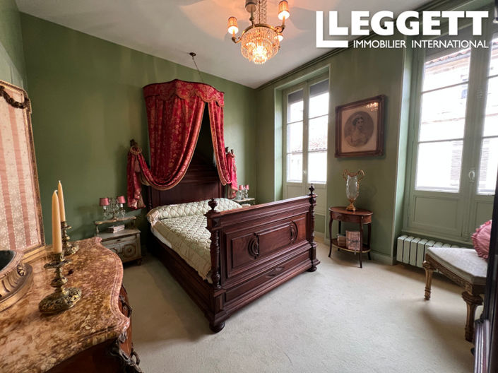 Image No.5-3 Bed House for sale