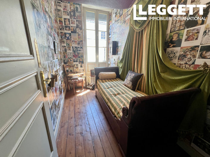 Image No.6-3 Bed House for sale