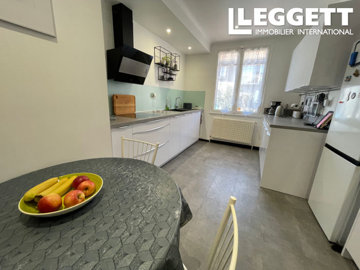 ahr0chm6ly9jzg4uagvzdglhlmltbw8vaw1hz2uvvevom