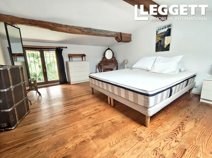 Image No.9-Maison de 7 chambres à vendre à Gironde