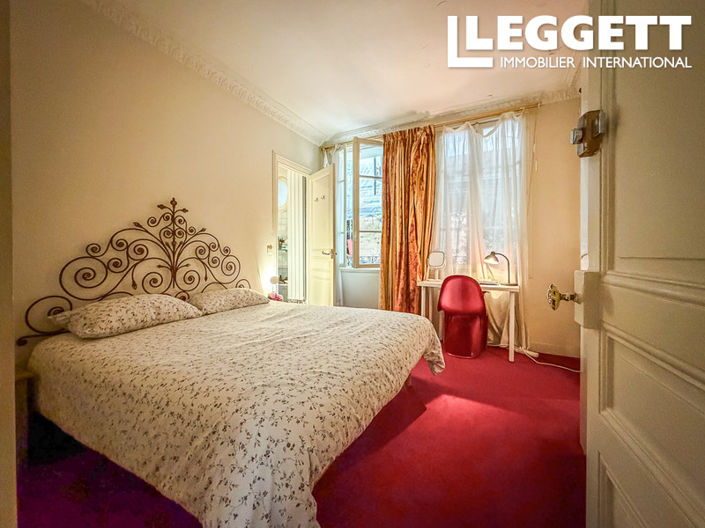 Image No.10-2 Bed Apartment for sale