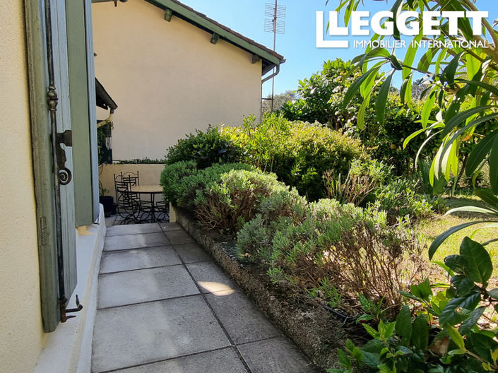 Image No.9-3 Bed House for sale