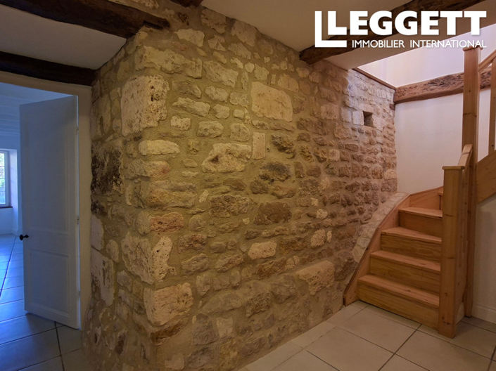 Image No.5-Maison de 2 chambres à vendre à Rouillac