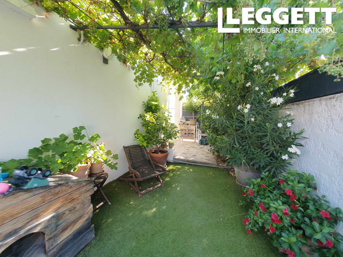 Image No.10-3 Bed House for sale