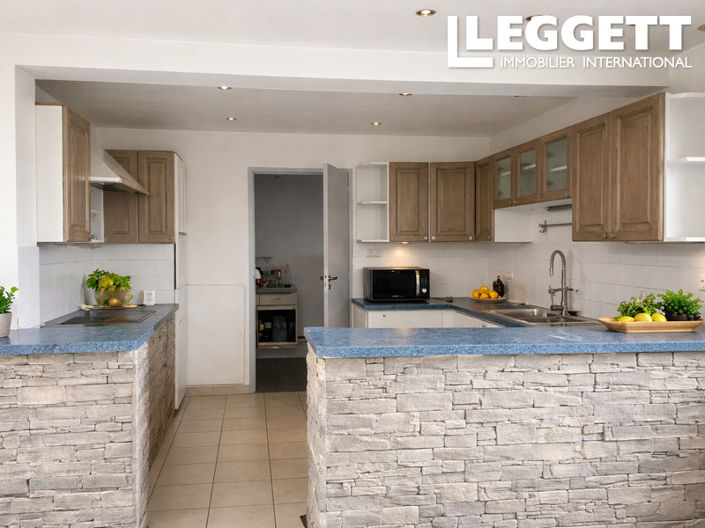 Image No.2-4 Bed Apartment for sale