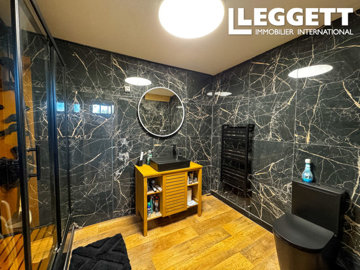 ahr0chm6ly9jzg4uagvzdglhlmltbw8vaw1hz2uvvevom