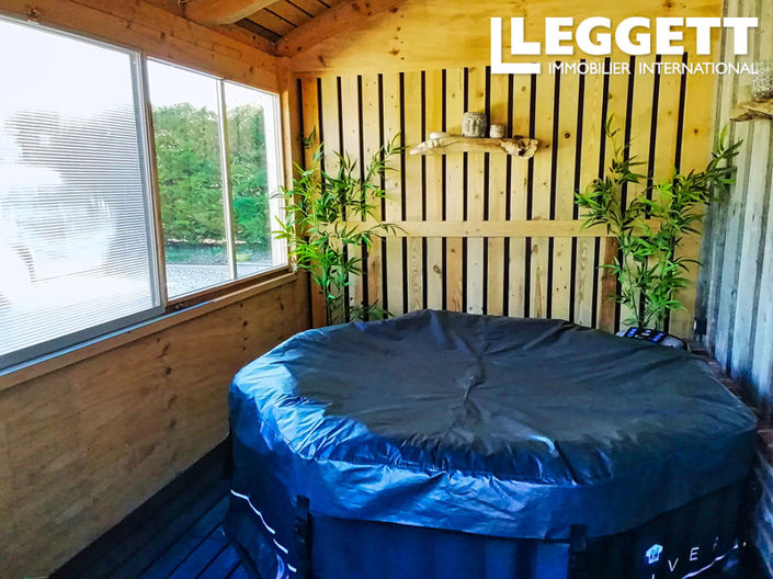 Image No.8-3 Bed House for sale