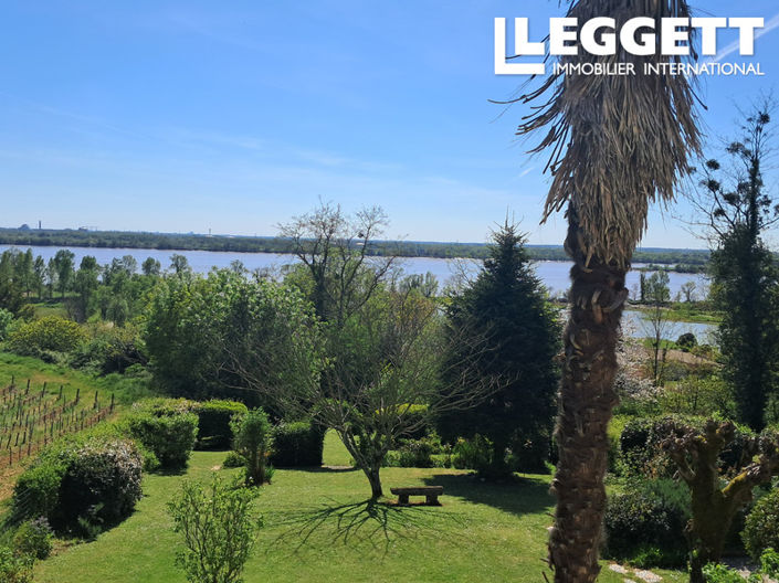 Image No.2-Maison de 3 chambres à vendre à Bourg