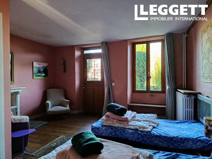 Image No.7-5 Bed House for sale