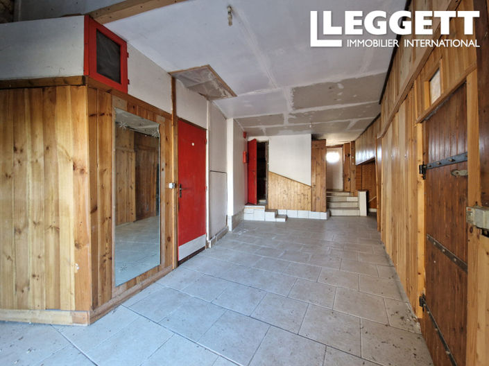 Image No.6-3 Bed House for sale