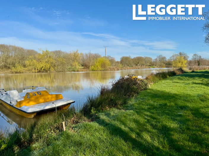 Image No.9-6 Bed House for sale