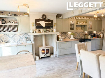 ahr0chm6ly9jzg4uagvzdglhlmltbw8vaw1hz2uvvevom