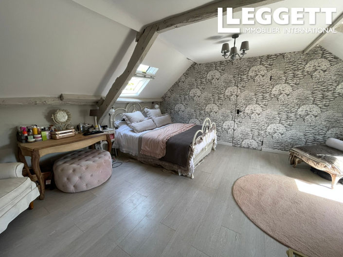 Image No.7-3 Bed House for sale