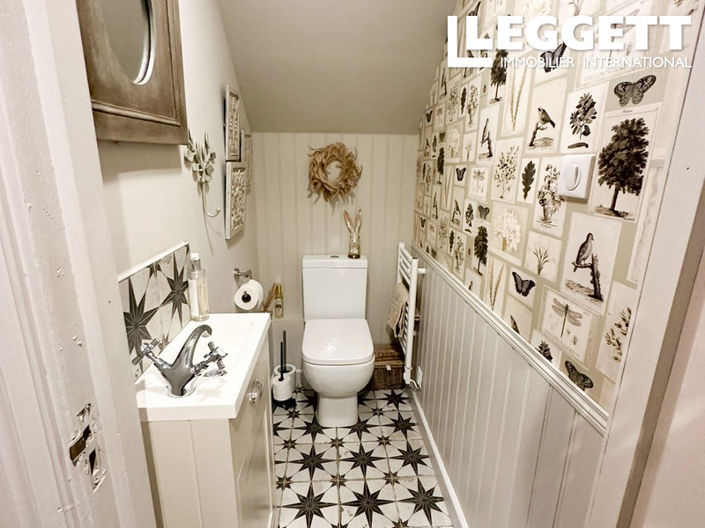 Image No.8-3 Bed House for sale