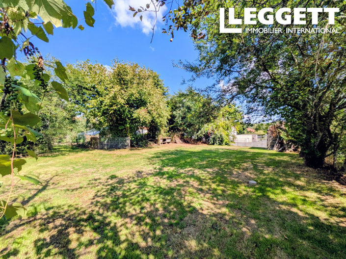 Image No.10-3 Bed House for sale