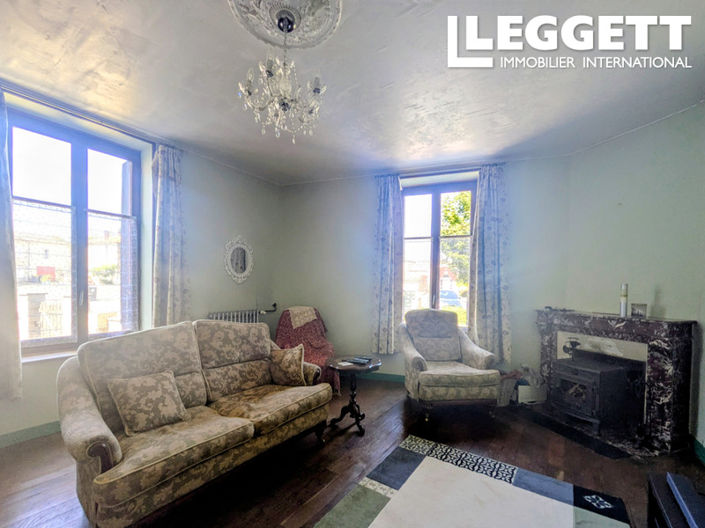 Image No.6-3 Bed House for sale