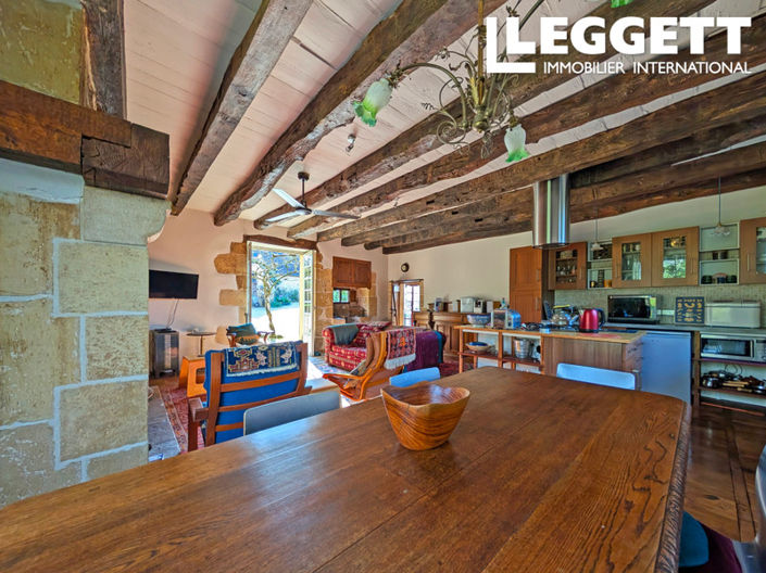 Image No.10-1 Bed House for sale