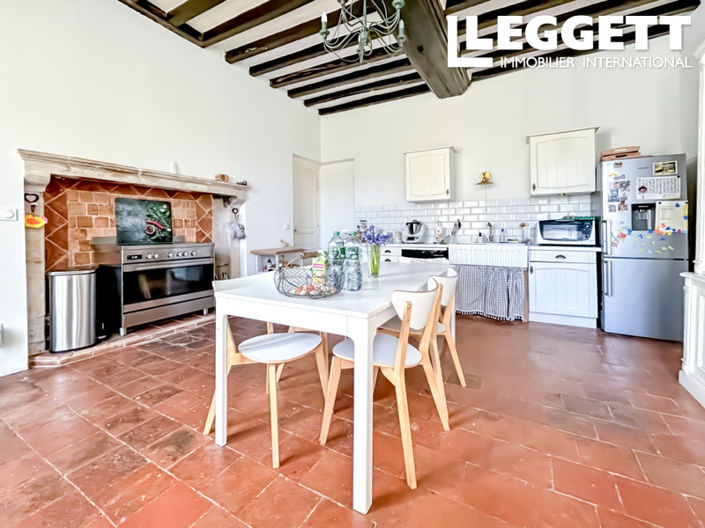 Image No.3-5 Bed House for sale