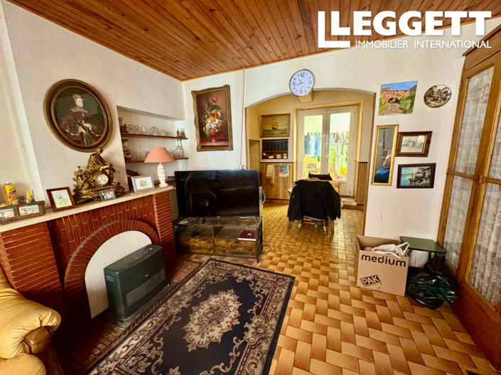 Image No.9-2 Bed House for sale