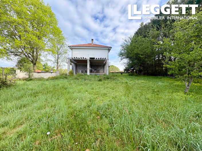 Image No.10-2 Bed House for sale